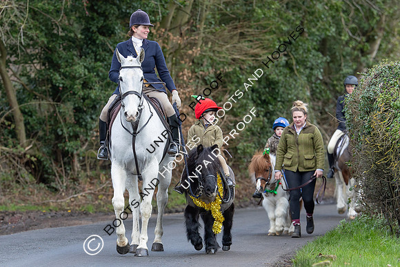 Puckeridge and the Essex Hunts, Boxing Day Meet, Matching Green, Essex, UK - 26 Dec 2025