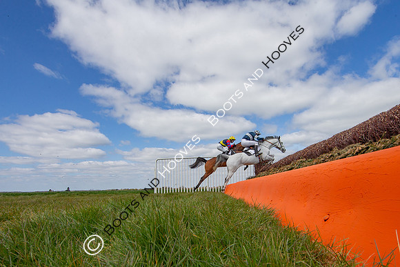Essex with the Farmers and Union Hnt Point to Point