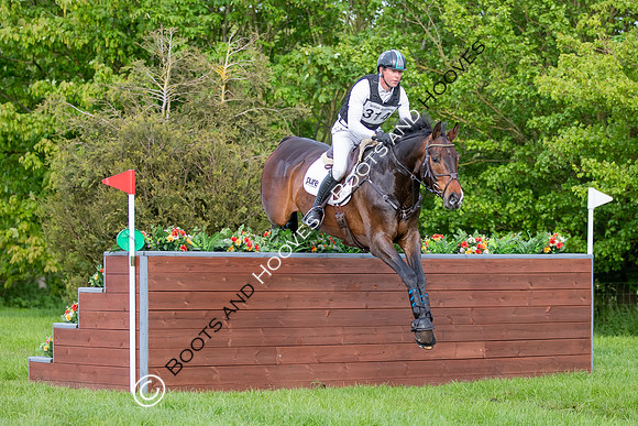 Little Downham International