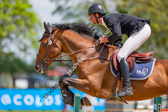 The Al Shira'aa Jumping Championships