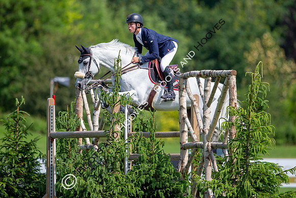 The Al Shira'aa Jumping Championships