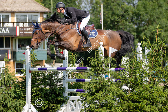 The Al Shira'aa Jumping Championships