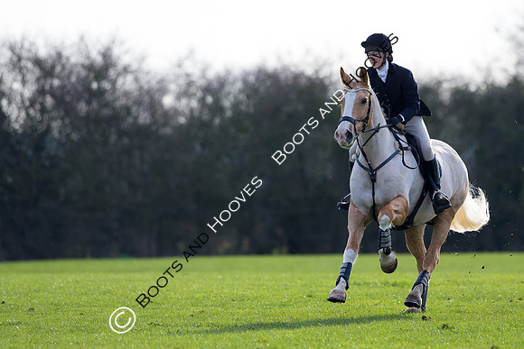 East Essex Hunt. Ladies Day. 29/01/2019 ~ MANDATORY Credit Elli Birch/Bootsandhooves - NO UNAUTHORISED USE - 07745 909676