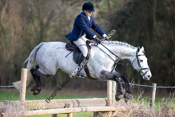 East Essex Hunt. Ladies Day. 29/01/2019 ~ MANDATORY Credit Elli Birch/Bootsandhooves - NO UNAUTHORISED USE - 07745 909676