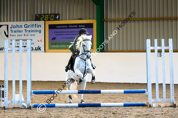 EHNPC. Showjumping. Credit Elli Birch/Bootsandhooves - NO UNAUTHORISED USE - 07745909676