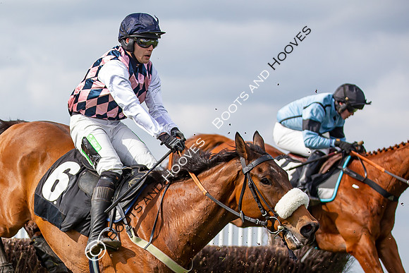The High Easter Racing Club Point to Point