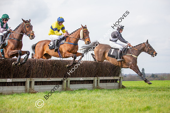 The High Easter Racing Club Point to Point