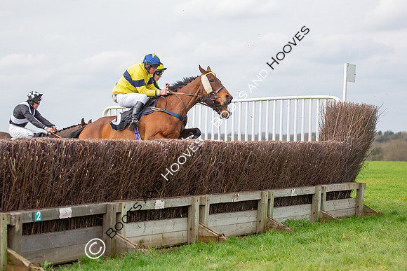 The High Easter Racing Club Point to Point