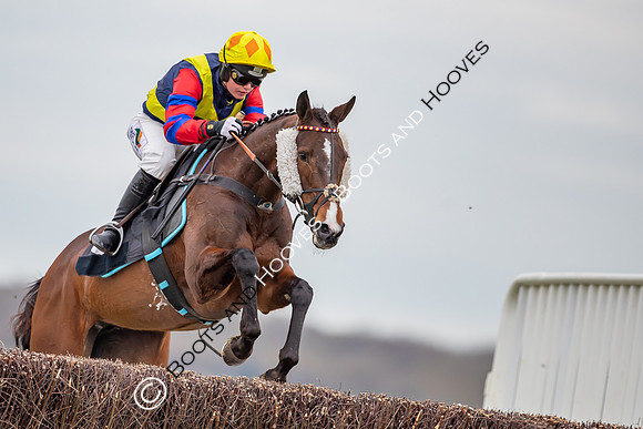The High Easter Racing Club Point to Point
