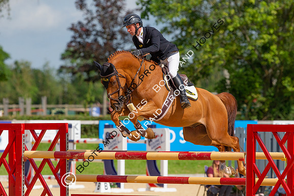 The Al Shira'aa Jumping Championships