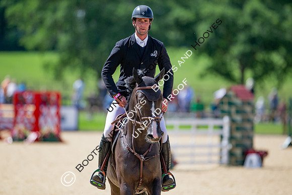 The Al Shira'aa Jumping Championships